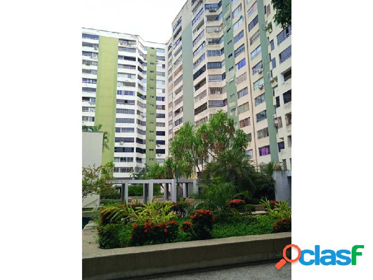 Apartamento en Res. Parque kerdell