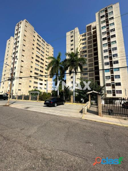 Apartamento en Venta Resid. Alto Viento. Remax Millenium