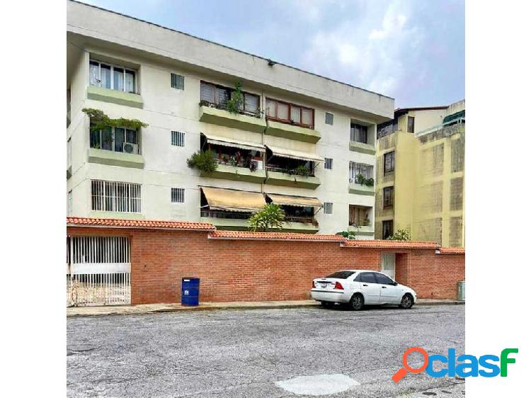 Apartamento en Venta en Urbanización Miranda 4H/3B/2PE