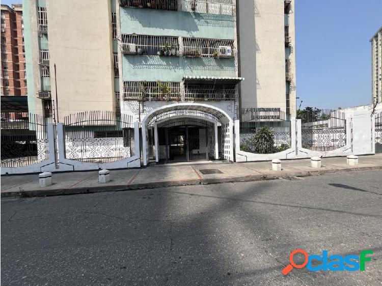 Apartamento en Venta, zona centro de Maracay.