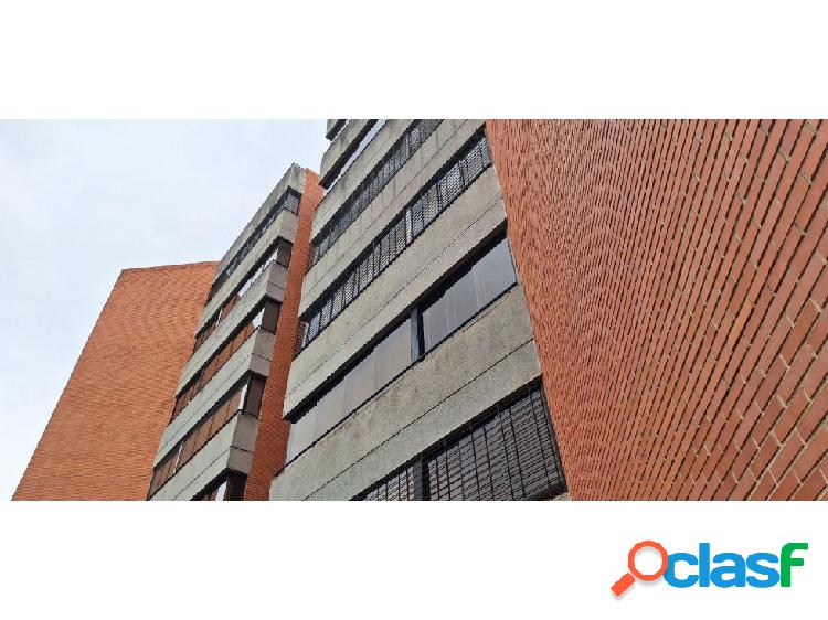 Apartamento en alquiler 181m2 4h+s/4b+s/3PE Los Chorros