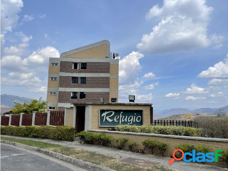 Apartamento en venta en La Lagunita Country Club 164 mts2