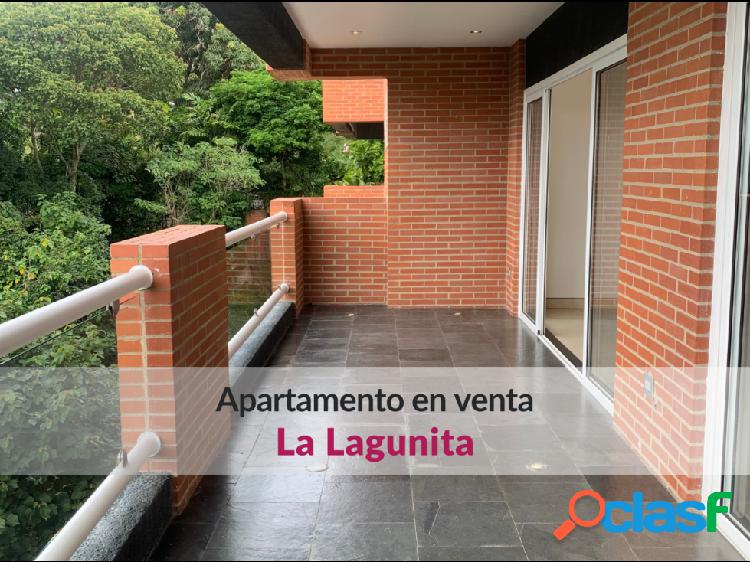 Apartamento en venta en la Lagunita El Hatillo en calle