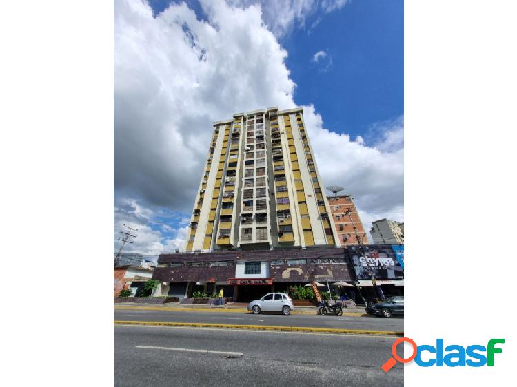 Apartamento en venta en la Urb. San Isidro. Maracay