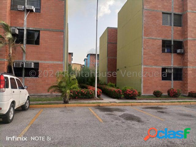 Apartamento venta cerca UJAP Yuma San Diego Carabobo Leida