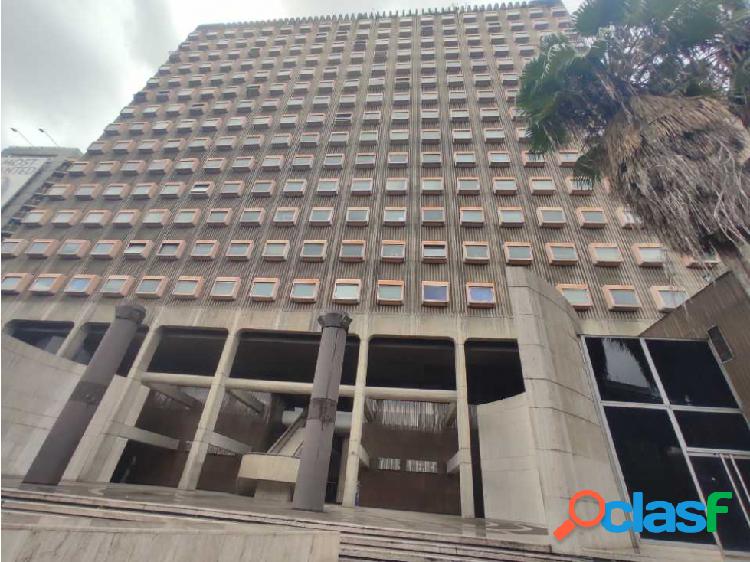 Bello Monte, Oficina en venta 1.100mts, al lado del Melia