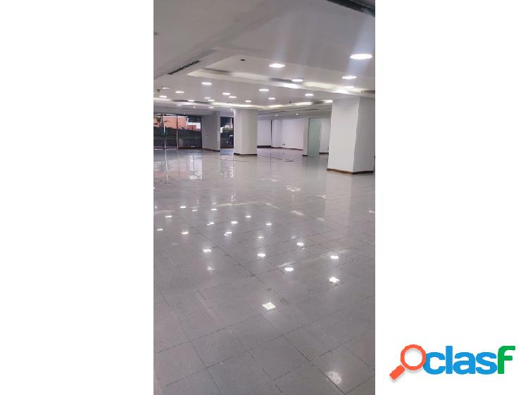 Boleita Norte. Alquiler local comercial/planta industrial