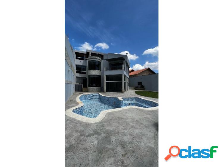 CASA EN VENTA ALTOS DE GUATAPARO