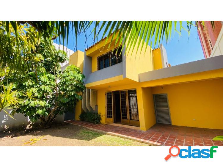 CASA EN VENTA CONJUNTO RESIDENCIAL ATTANITA ESTE