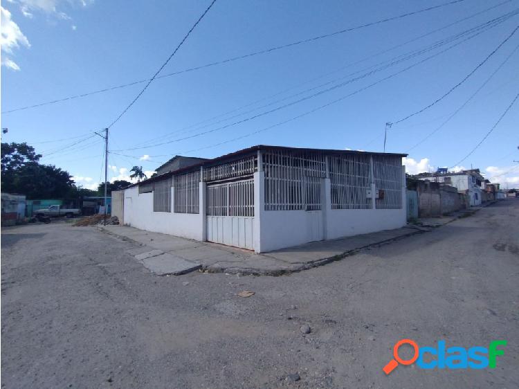 CASA EN VENTA EN ANDRES ELOY