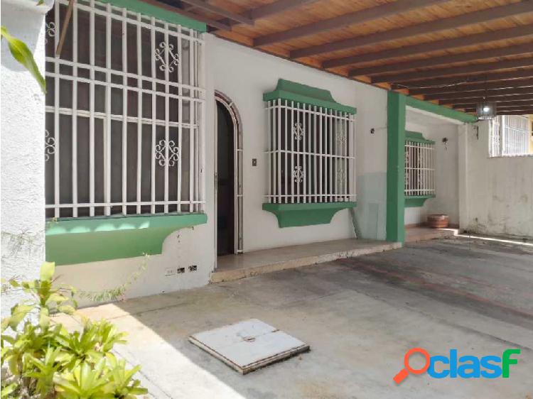 CASA EN VENTA EN EL TRIGAL, VALENCIA EDO CARABOBO AG-7041860