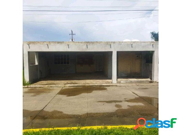 CASA EN VENTA. PUERTAS DEL SUR, OBRA LIMPIA AMPLIADA