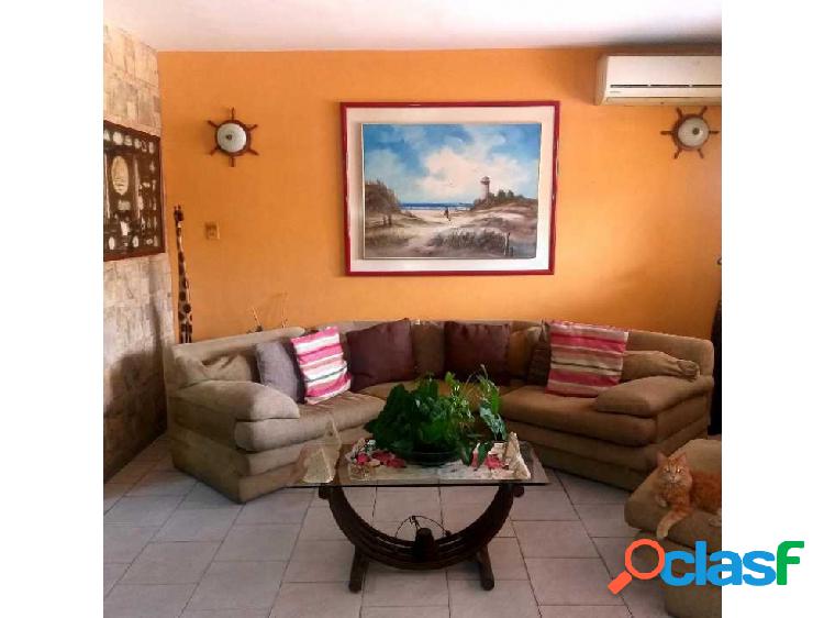 CASA EN VENTA PUERTO CABELLO CUMBOTO NORTE