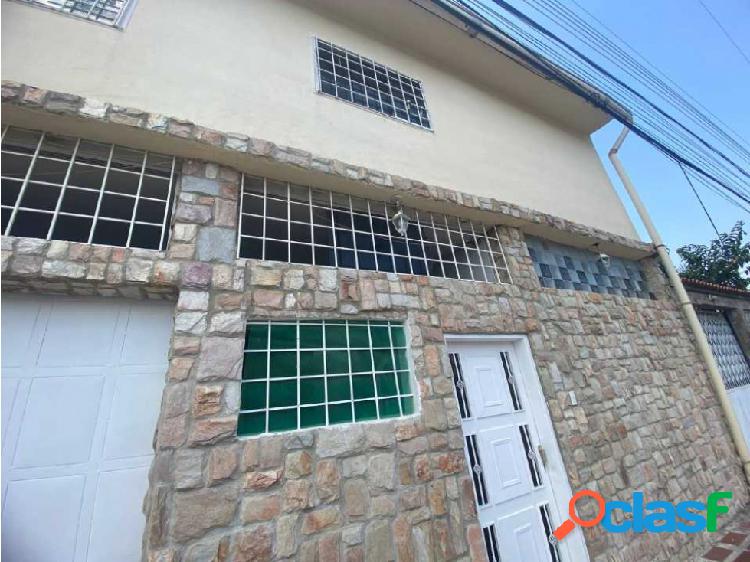 CASA EN VENTA URB LA FUNDACIÓN CAGUA ARAGUA