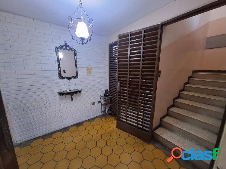 CASA EN VENTA URB. LOS LIBERTADORES BARQUISIMETO