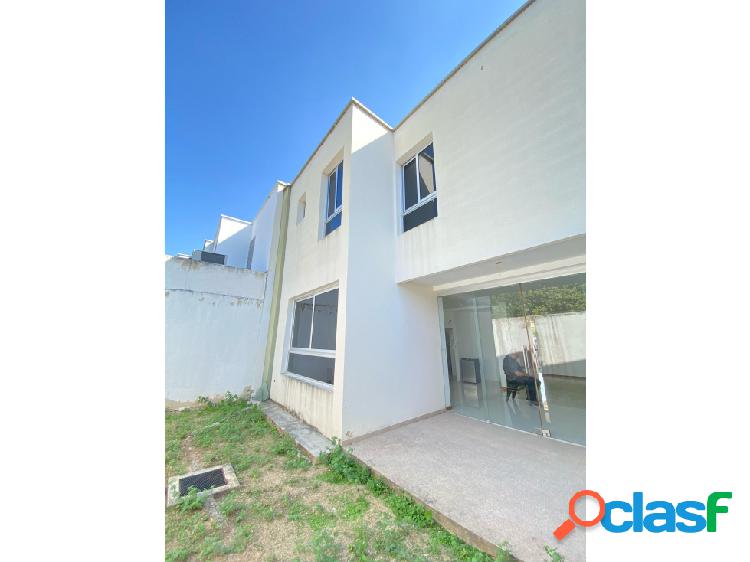 CASA EN VENTA URBANIZACION BARICI 505 ESTE DE BARQUISIMETO