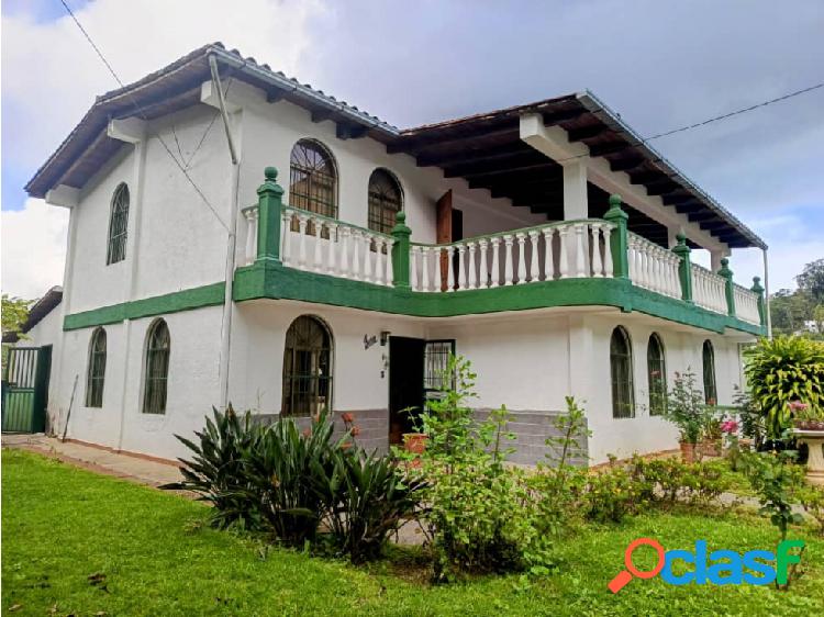 Casa Amplia, Completamente Equipada en Urb. Pan de Azúcar,