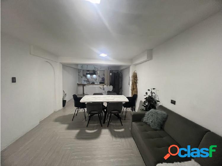 Casa Comercial en Venta en la Esmeralda Yb-7653924