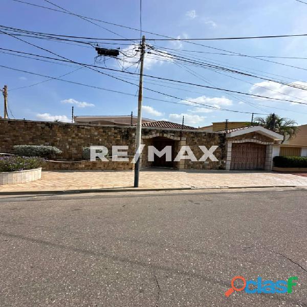 Casa En Venta Urb. La Coromoto. Remax Millenium