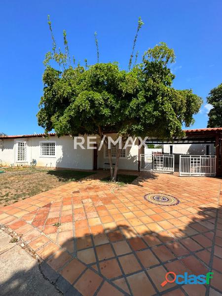 Casa En Venta Villa Casa Bella. Remax Millenium