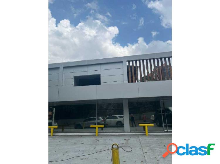 Casa comercial / Chuao / 1006 M2 / 7B 13P