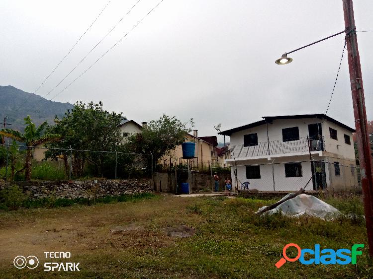 Casa de 2 Niveles En Caripe Edo. Monagas