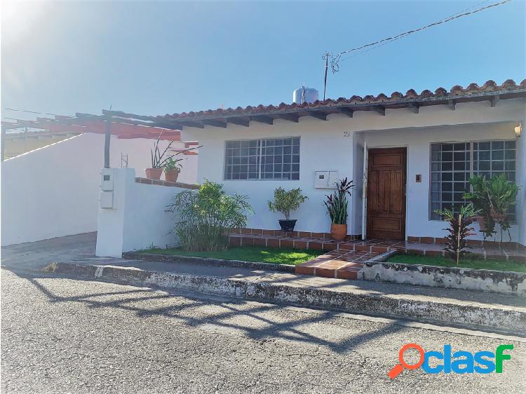 Casa en Venta- Av. La Montañita- Cabudare