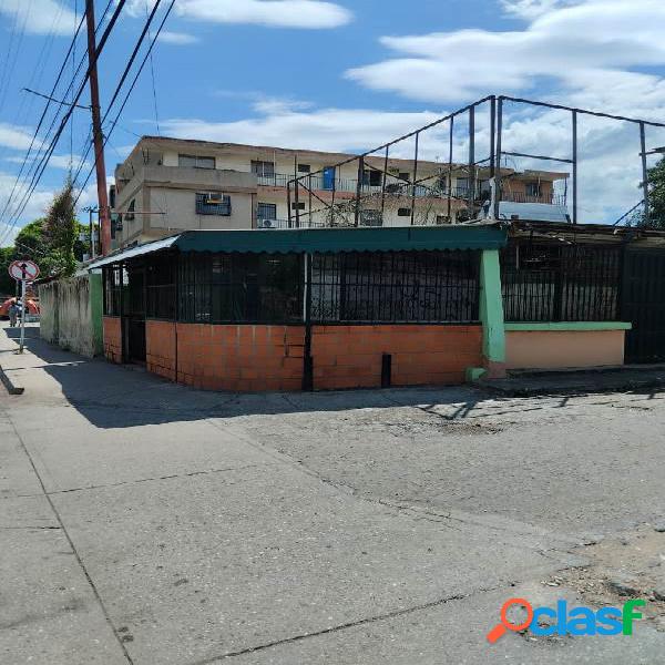 Casa en Venta, Av. Universidad Naguanagua. PRC-104