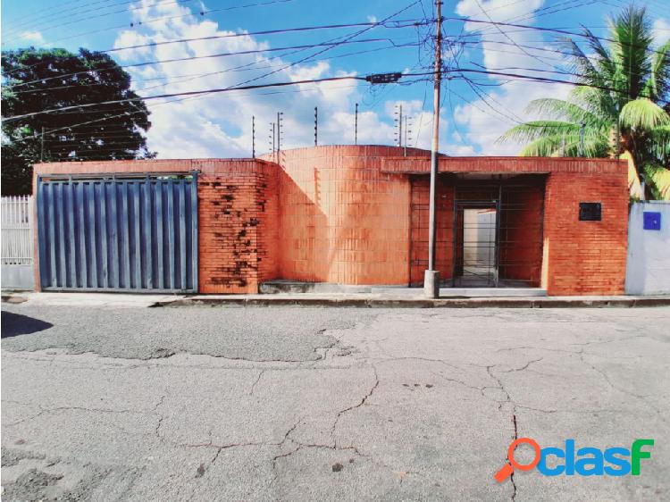 Casa en Venta, Sector La Cooperativa, Maracay.