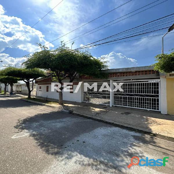 Casa en Venta Urb. San Rafael. Remax Millenium