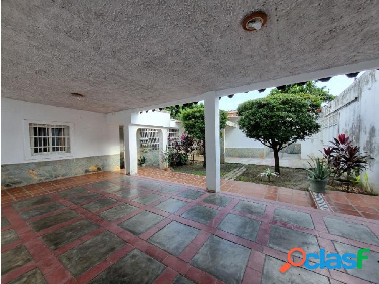 Casa en Venta en la Pedrera, Las Delicias, Maracay