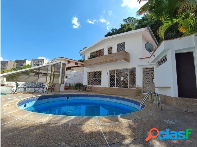 Casa en alquiler con piscina en Santa Fe Norte Baruta