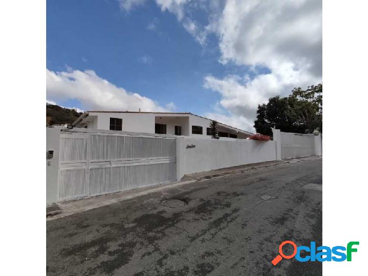 Casa en prados del este en venta