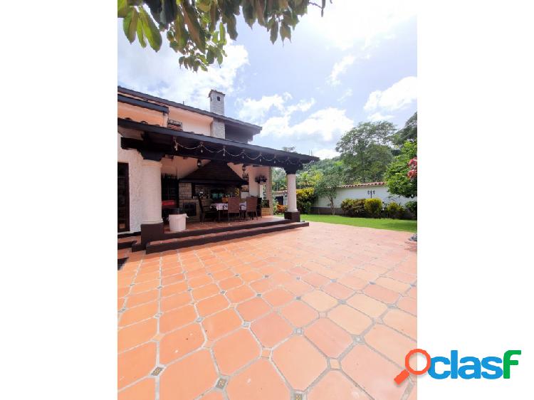 Casa en venta en calle cerrada Prados del Este Baruta