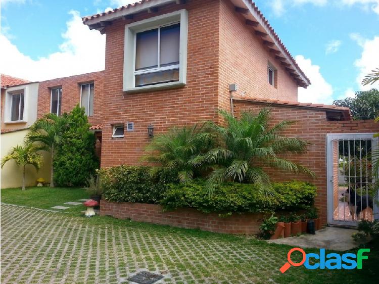 EL HATILLO/LOMA LINDA CASA EN VENTA /ALQUILER $180.000 /