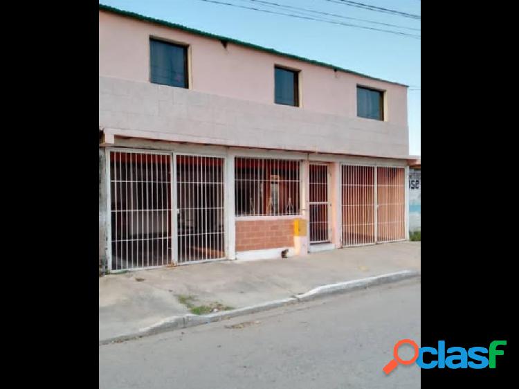 EN VENTA CASA EN VIVIENDA POPULAR LOS GUAYOS 30-01