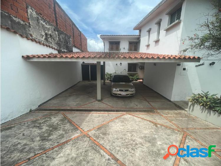 EN VENTA CASA QUINTA EN TÁRIBA