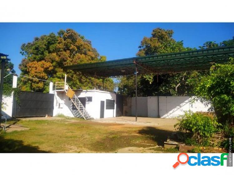 EN VENTA TERRENO CON GALPON EN YAGUA