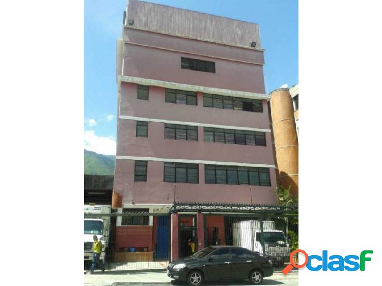 Edificio / Venta / La Urbina / 1600 m2