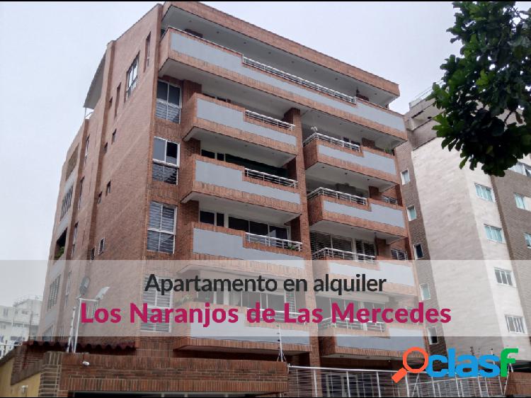 Elegante y acogedor apartamento en los Naranjos de las