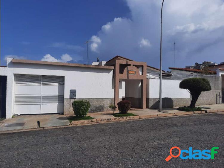 En Venta Casa en Valle de Camoruco Valencia