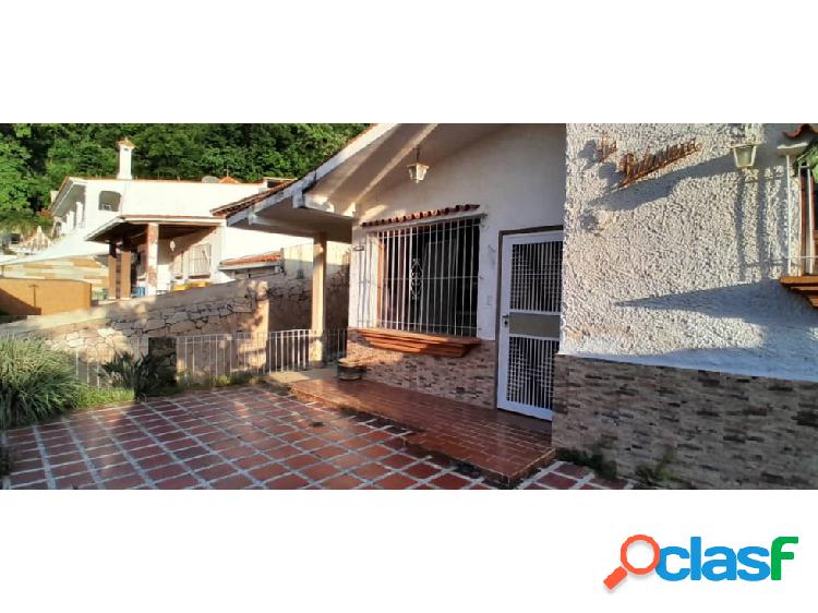 En Venta Casa en la Urb El Trigal Norte Valencia Calle