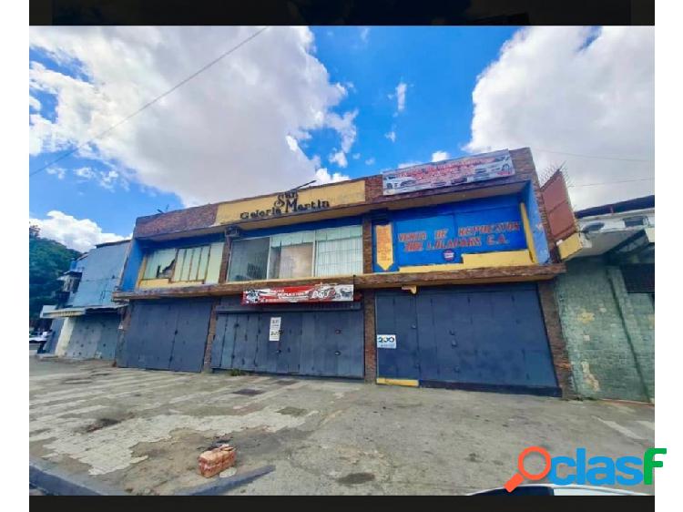 En Venta Galpon Local Comercial en San Martin. Libertador -