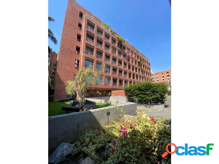 En alquiler apartamento en Campo Alegre. 86 m2. 1H/2B/2P