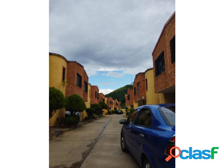 En venta TownHouse en Residencias El Turpial, Naguanagua