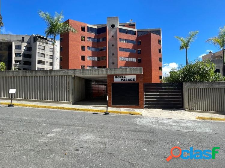 En venta apartamento actualizado en Valle Arriba 4H/5B/4P