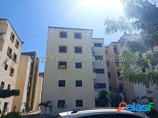 En venta apartamento confortable, espacioso y iluminado