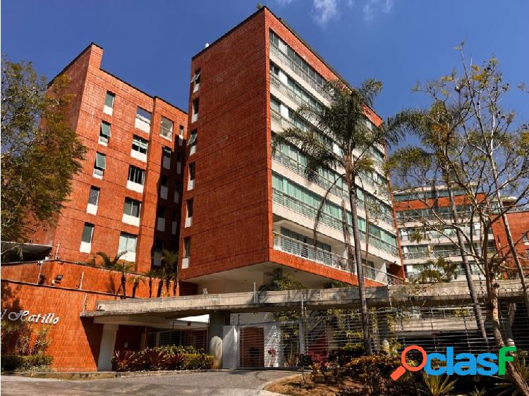 En venta apartamento en Solar del Hatillo 3H/3B/2PE HB