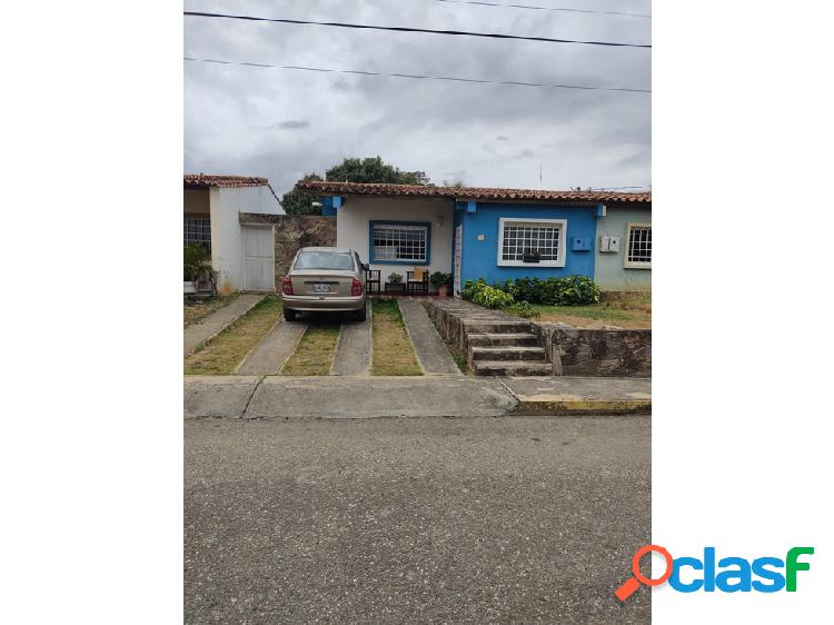 En venta casa en Urb. Los Anaucos, Piedad Norte, Cabudare,