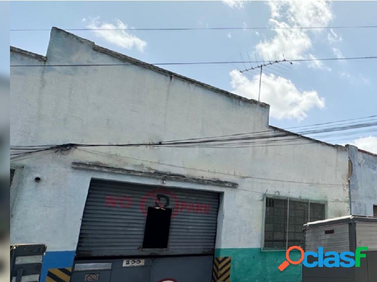 Galpón en venta en Catia 655mts